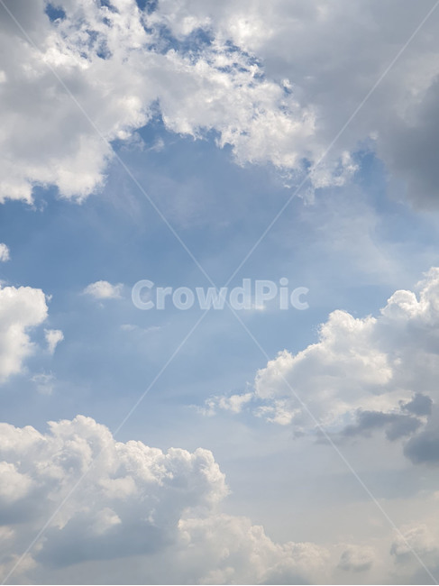 하늘,구름,햇살,여름,하얗다,뭉개구름,자연,풍경,맑다,깨끗하다,푸르다,sky,cloud,summer,nature,blue,파랗다