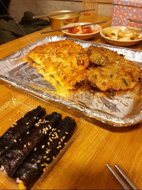 광장시장,마약김밥,빈대떡,음식,food,음식,식재료,요리,food,cook,meal,dishes,food reserves