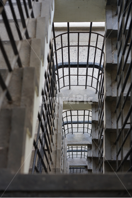계단,아파트,층계,3층,오르막,철계단,건축물,건물외관,exterior,building,structure,architecture,construction
