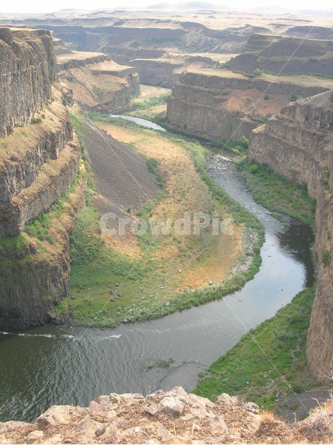 outdoors,옥외,nature,자연,산,mountain,계곡,강,river,valley