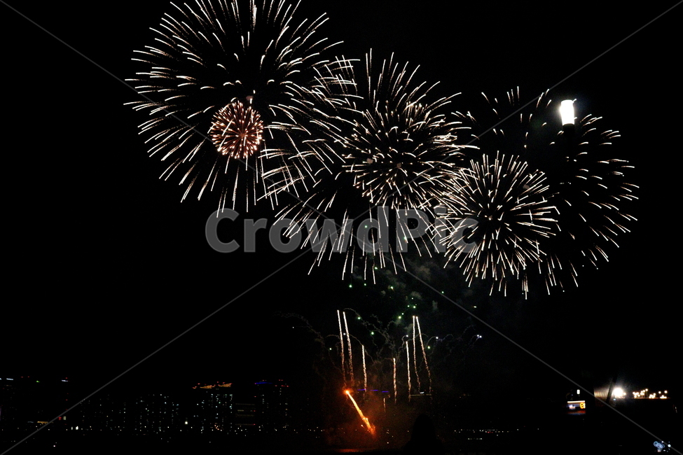 불꽃,축제,불꽃축제,불꽃놀이,야경,야간,구경,빛,빛축제,여의도,여의도불꽃축제,여의도불꽃놀이,서울,밤하늘,야경,밤,풍경,nightscape,night,landscape,축제,행사,festival,carnival,event