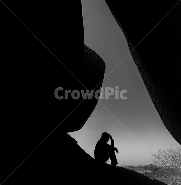 인간,실루엣,human,person,사람,silhouette,고독함,외로움,쓸쓸함,우울함,슬픔,lonely,solitary