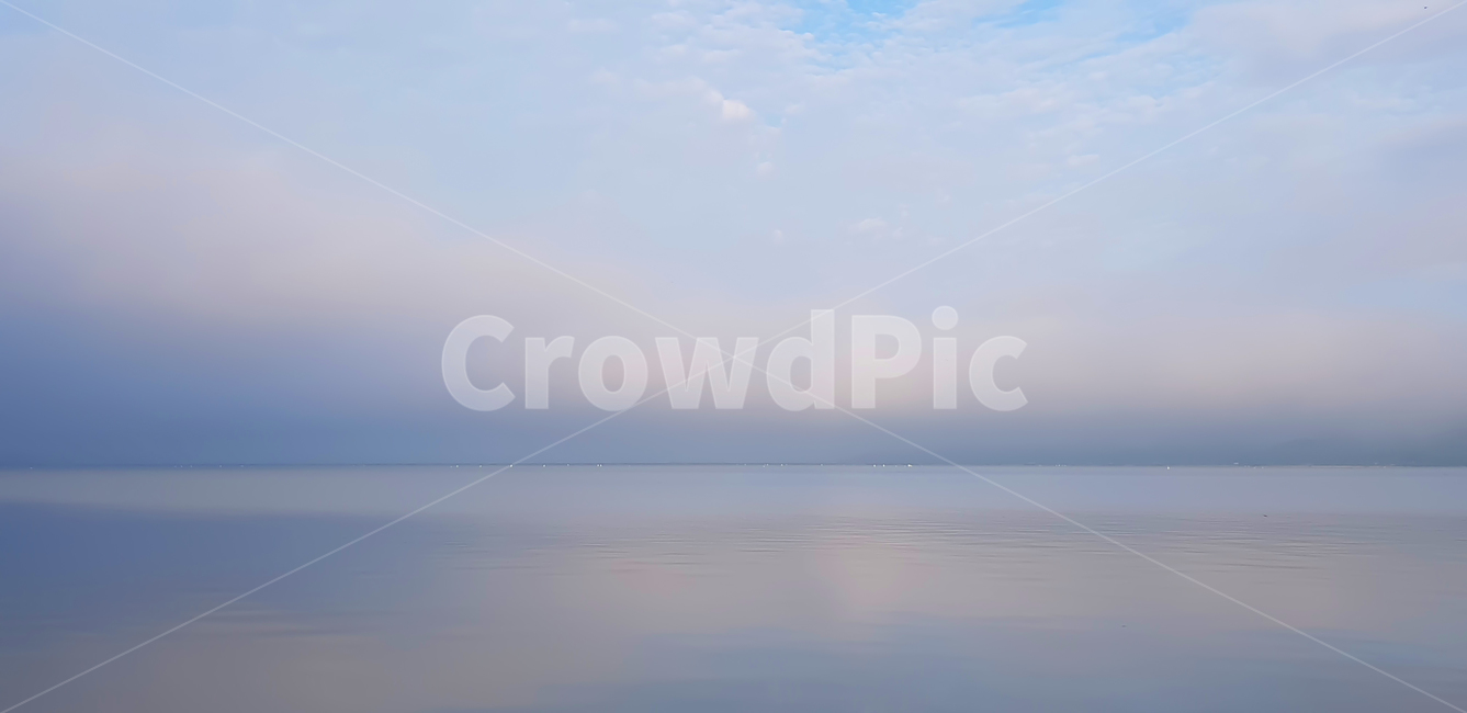분위기,바다,평안,평온,peaceful,calm,새벽,새벽바다,고요,색감,물,파스텔톤,파스텔,하늘과바다,하늘,구름