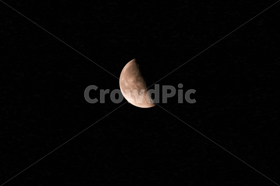 달,반달,밤하늘,밤,저녁,moon,자연,nature,nightsky,halfmoon,배경화면,wallpaper,야경,밤,풍경,nightscape,night,landscape,outdoors,옥외,astronomy,천문학,universe,우주,outer space,대기권 밖