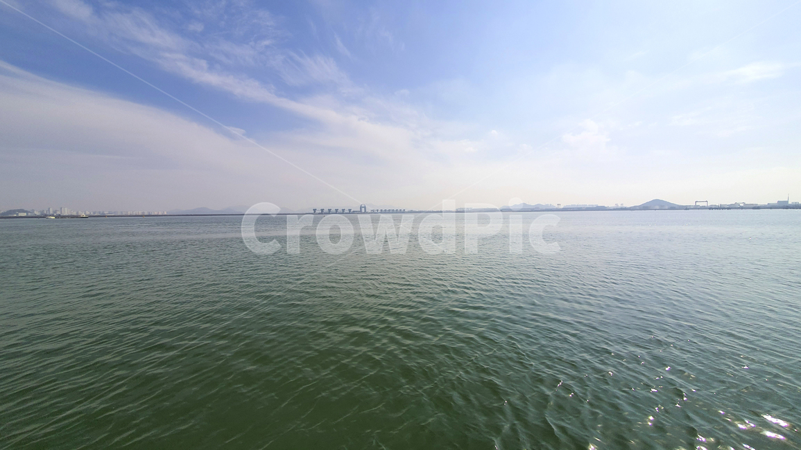 outdoors,water,물,해안선,옥외,하늘,구름,시원함,색깔,색상,풍경,파랑,바다,자연,풍경,nature,landscape