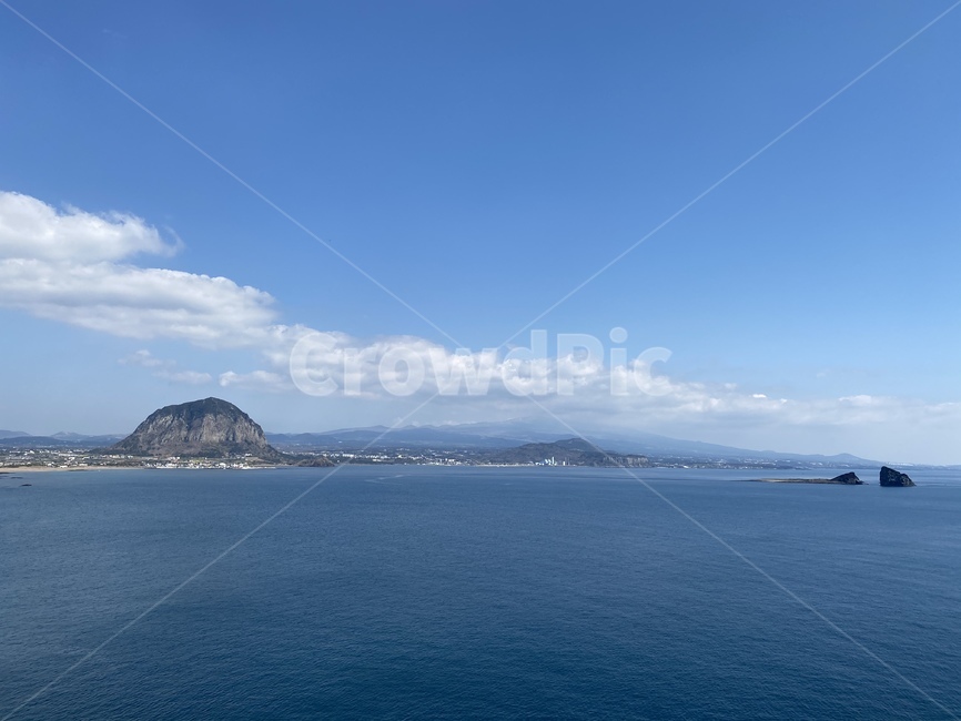 산방산,제주,해변,outdoors,옥외,형제섬,nature,자연,shoreline,해안선,sea,바다,coast,연안,island,섬,자연,풍경,nature,landscape