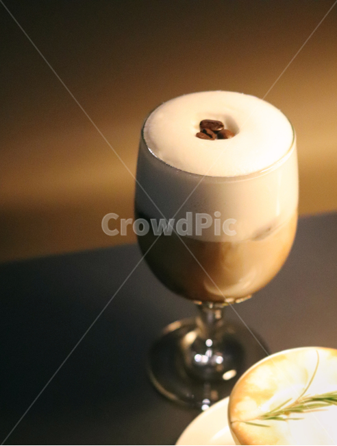 커피,카페,cafe,coffee,헤이즐넛,크림라떼,커피,카페,coffee,cafe,감성,sensible,feeling