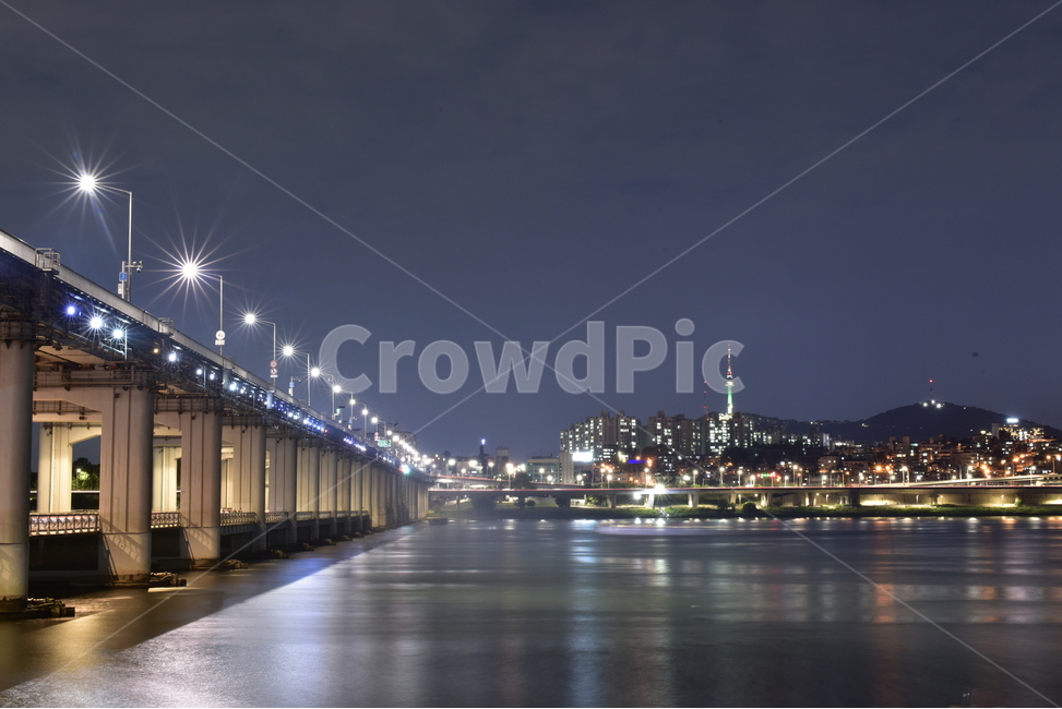 한강,야경,반포대교,감성,풍경,sensitivity,nightscape,hanriver,무지개분수,한여름밤,야경,밤,풍경,nightscape,night,landscape,도시,city,한국도시풍경,한국도시경관,korea cityscape,building,건물,시티,town,metropolis,중심지,urban,어반
