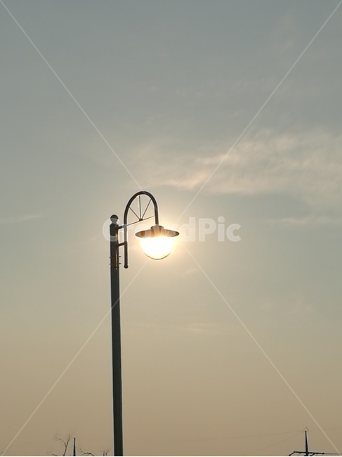 가로등,일출,아침,자연,구름,도심,거리풍경,하늘,sunrise,morning,감성,sensible,feeling