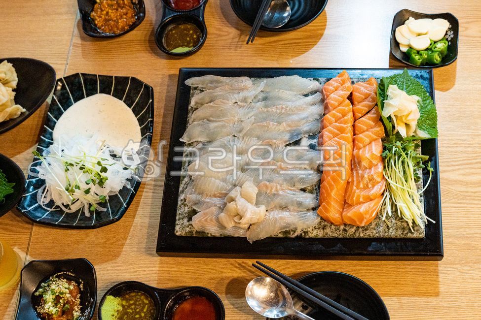 연어회,광어회,횟집메뉴,연어광어,회