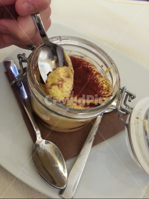 spoon,숟가락,dessert,디저트,cream,크림,food,음식,티라미슈,tiramisu