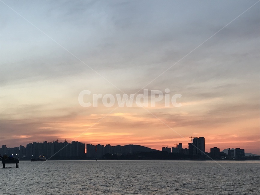 노을,바닷가,하늘,일몰,분위기