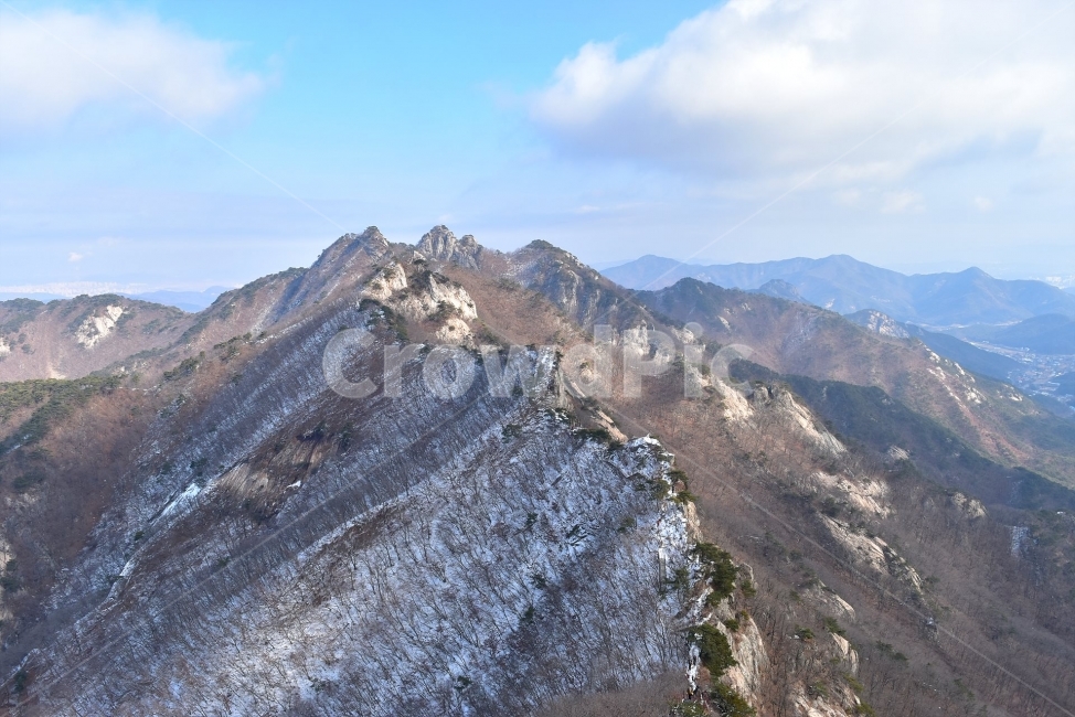 계룡산,국립공원,겨울,풍경,설경,산행,Korea,Nationa,Park,눈풍경,눈,자연,스포츠,등산,nature,snow,느낌,아름다운,신비로운,경이로운,다큐,필,힐링,명산landscape,winter,season,자연성릉,암릉,능선,비경,겨울,계절,winter,season,자연,풍경,nature,landscape,한국자연풍경,한국자연경관,korea nature landscape,outdoors,옥외,mountain,산,mountain range,산맥,slope,경사,peak,피크