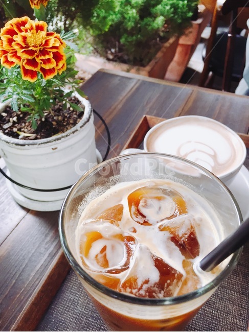 커피,카페,아메리카노,음료,디저트,시원한음료