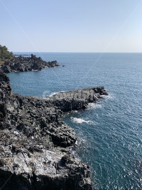 제주도,주상절리,제주,제주바다,제주해변,자연,풍경,nature,landscape,한국자연풍경,한국자연경관,korea nature landscape,제주도,jeju,jeju island,promontory,곶,outdoors,옥외,cliff,낭떠러지
