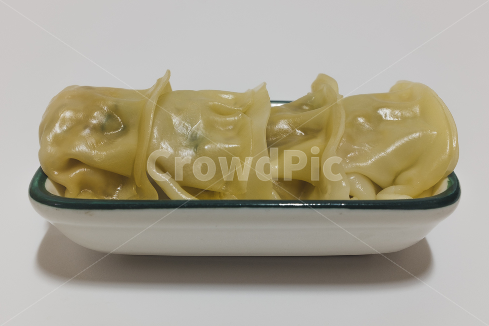 만두,덤플링,중국음식,밀가루,속재료,아시아,음식,요리,인스턴트,하얀배경,흰색배경,찐,교자,야채,식사,일본음식,찌다,돈육,고기,흰색,하얀색,전분,동양,음식,식재료,요리,food,cook,meal,dishes,food reserves