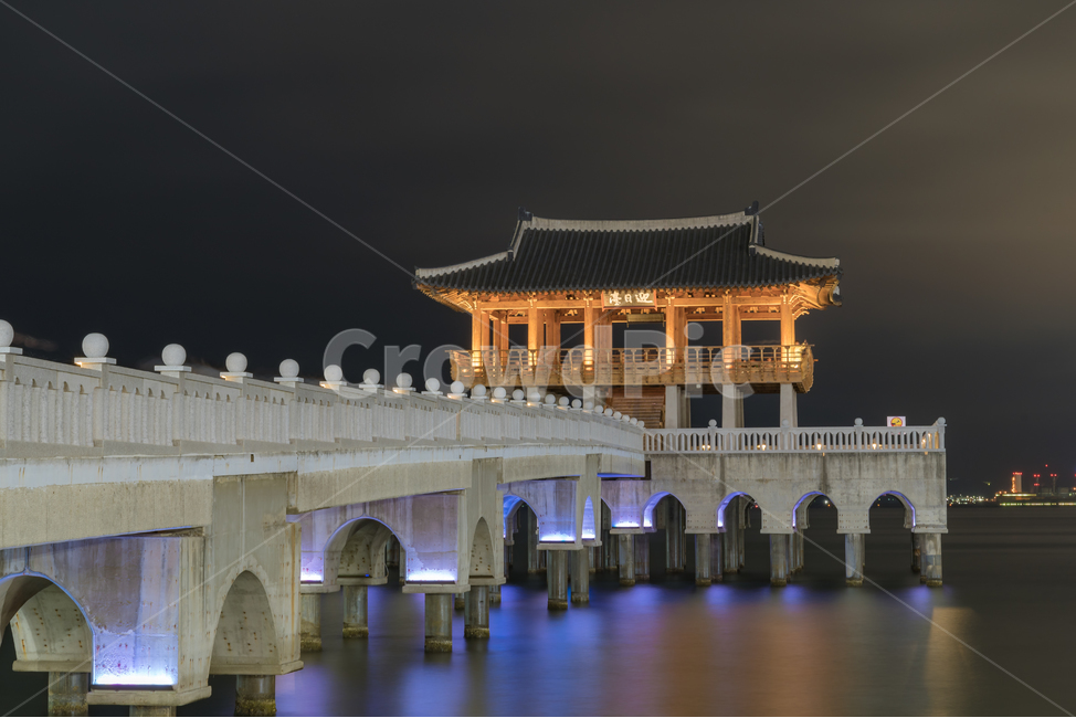 영일대,포항,풍경,야경,바다,동해,누각,야경,밤,풍경,nightscape,night,landscape,한국전통,한국문화,korean traditional,korean culture,랜드마크,landmark,tourist attraction,한국랜드마크,한국관광지,한국명소,korea landmark,korea tourist attraction,building,건물,architecture,건축물
