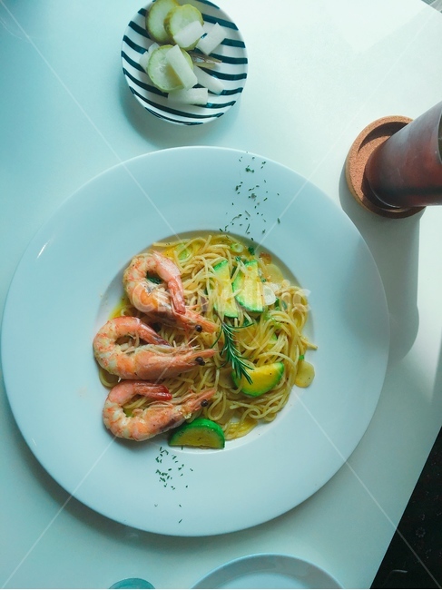 food,음식,dish,요리,파스타,새우,pasta,shrimp