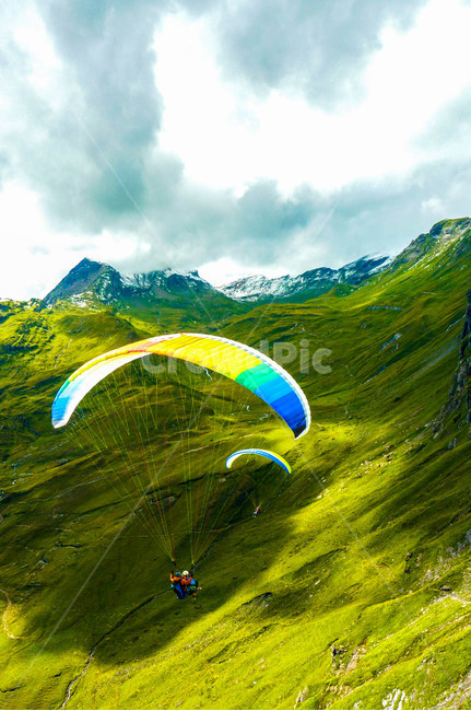 스위스,액티비티,패러글라이딩,자연,익스트림스포츠,유럽,인터라켄,그린델발트,switzerland,swiss,europe,paragliding,여행,휴가,traveling,vacation,trip,스포츠,레저,운동,sports,leisure,exercise