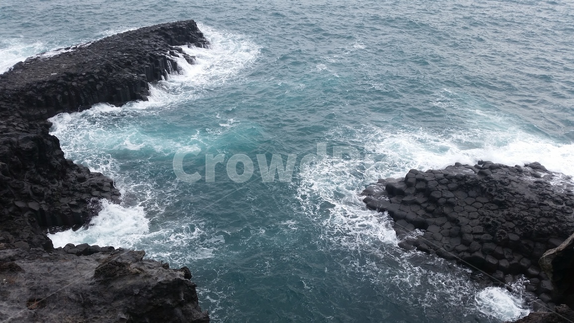 주상절리,제주도,파도,바다,바위,jusangjeollicliff,jejudo,jeju,wave,breaker,sea,ocean,rock,boulder