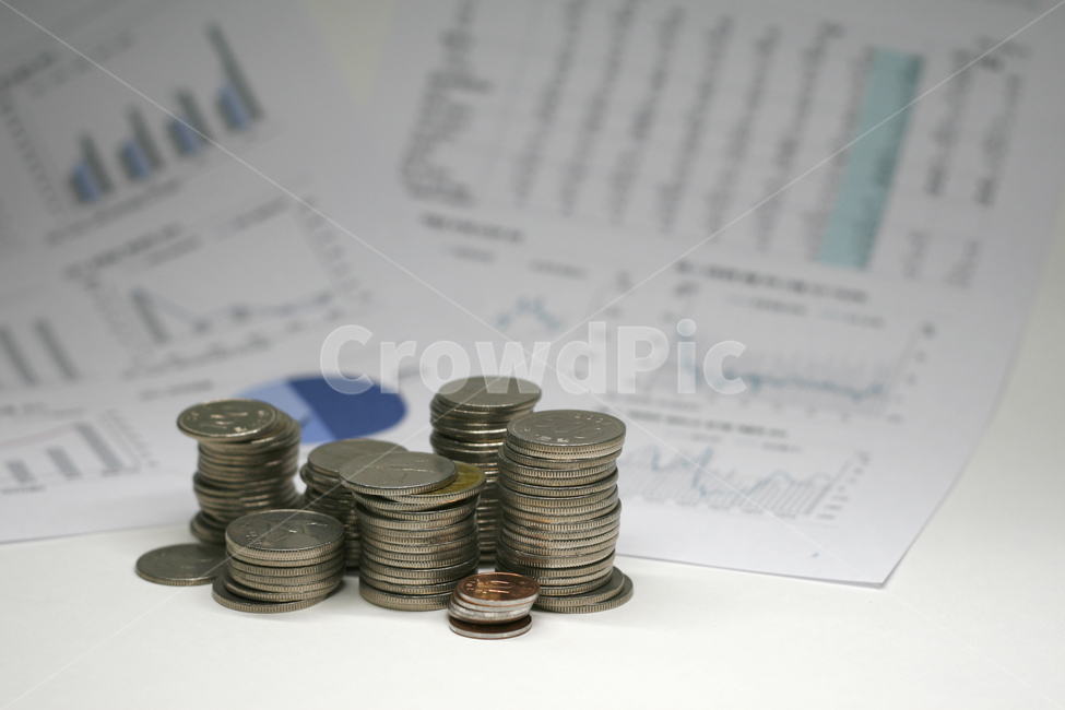 동전,금융,보고서,그래프,증권,금융,돈,finance,banking,money,비즈니스,사업,business,service,work,연출,컨셉,콘셉,direction,concept
