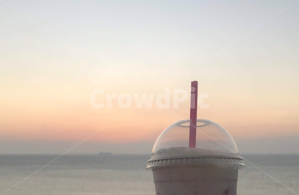 핑크,로즈쿼츠,파스텔,하늘,연보라,구름,해질녘,벚꽃음료,분홍,벚꽃음료수,딸기쉐이크,밀크쉐이크,세레니티