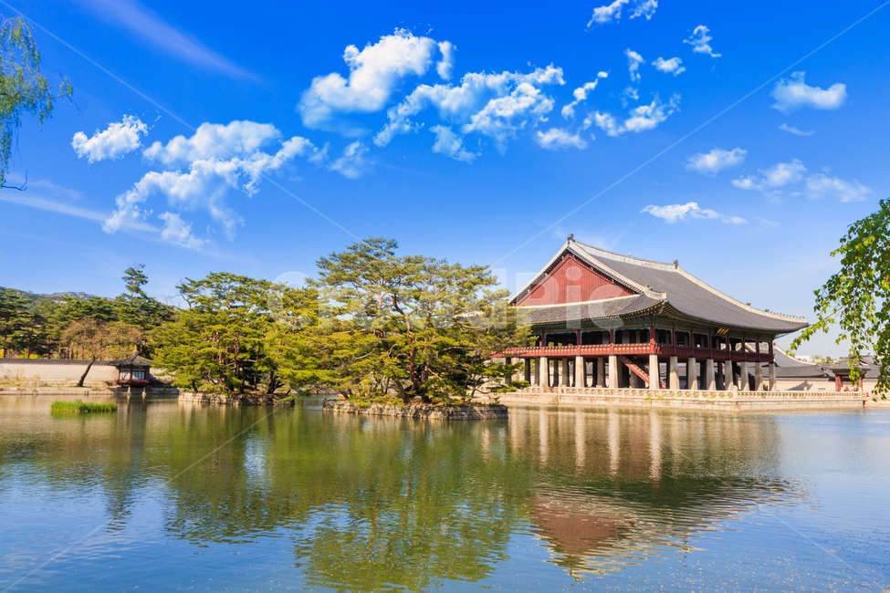 경복궁,경화루,풍경,구름,자연,거울,호수,한국전통,한국문화,korean traditional,korean culture,랜드마크,landmark,tourist attraction,한국랜드마크,한국관광지,한국명소,korea landmark,korea tourist attraction