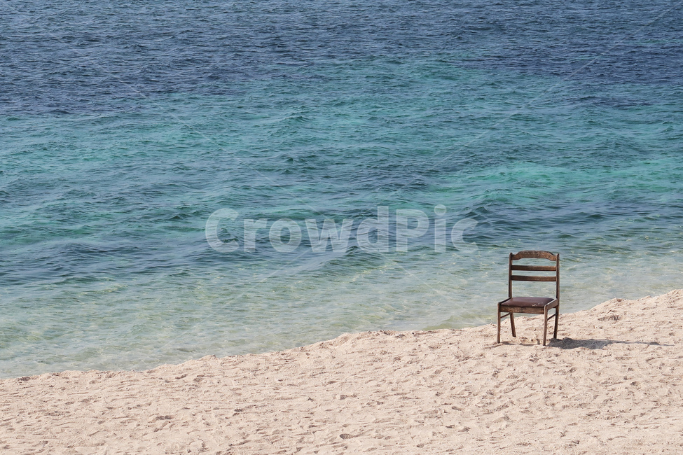 오키나와,바다,푸른,백사장,해변,okinawa,sea,ocean,beach,blue,감성,바탕화면,배경화면,의자,해변,바다,beach,sea