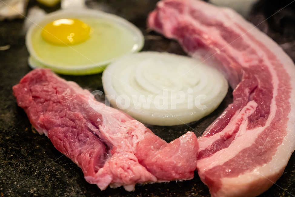 삼겹살,돼지고기,고기,돼지,돼지고기삼겹살,구이,bbq,비비큐,코리아비비큐,한국식고기구이,삼겹살요리,음식,식재료,요리,food,cook,meal,dishes,food reserves,육류,고기,meat