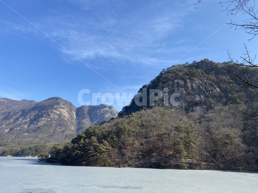 nature,자연,outdoors,옥외,mountain,산,mountainrange,산맥