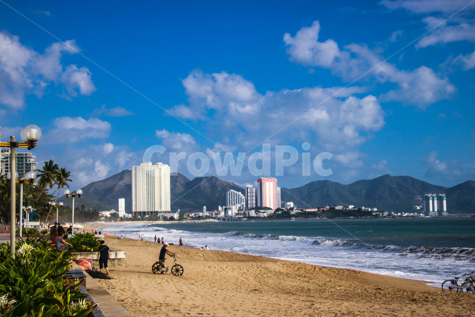 파란하늘,호텔,officebuilding,사무실건물,building,건물,urban,어반,town,도시,city,시티,condo,콘도,housing,고층건물,주택,도심,downtown