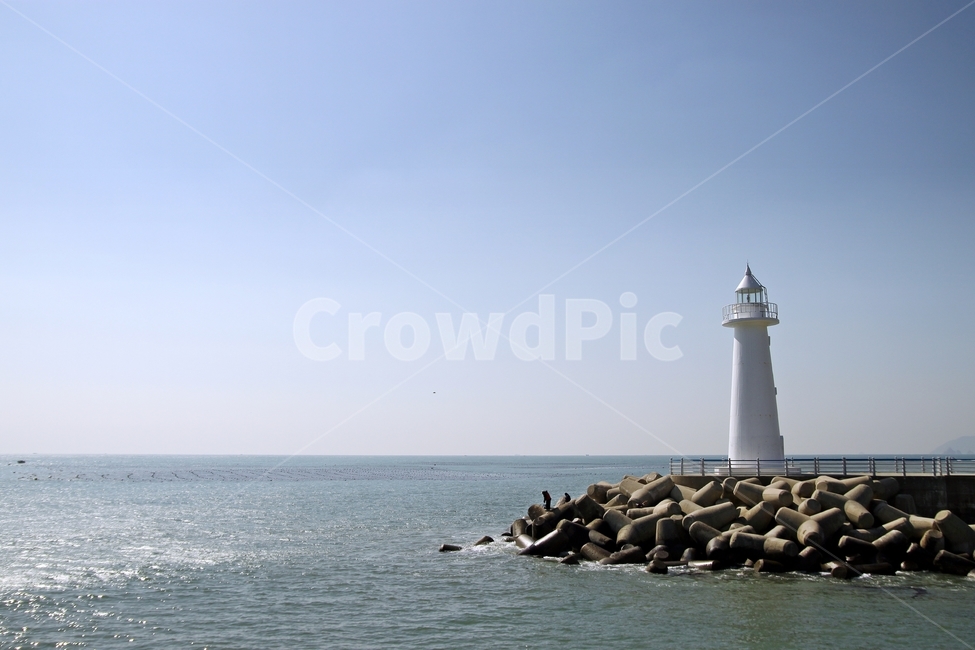 청사포,부산,등대,바다,풍경,바닷가,방파제,하늘,푸른하늘,감성,외로움,sea,lighthouse,부산바다,물결,landscape,landmark,등대,lighthouse