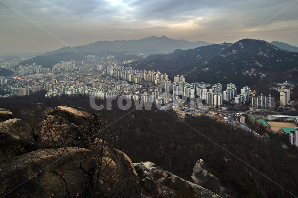 도심풍경,서울,안산,서대문구,풍경,건물,노을,석양,홍제동,아파트촌,도시,풍경,city,landscape,한국도시풍경,한국도시경관,korea cityscape
