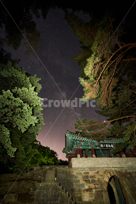 sky,star,Mungyeong Saejae,provincial park,Milky Way,starry night