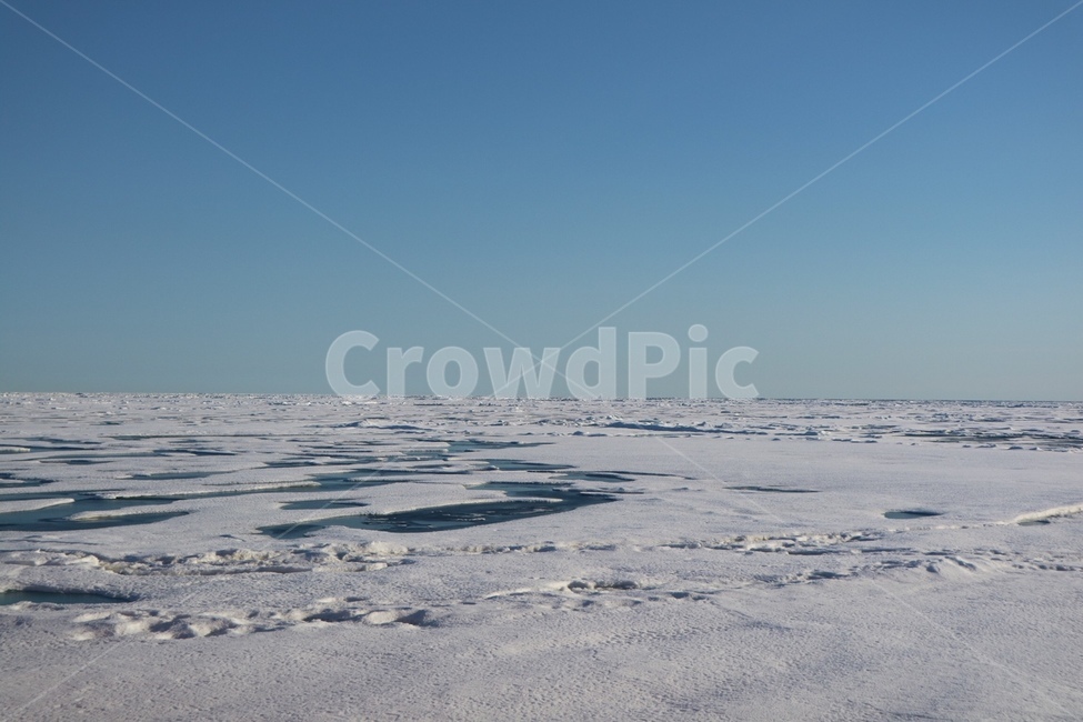 북극,북극해,빙하,유빙,극지,하늘,얼음,눈,arctic,arcticocean,snow,blue,sky,겨울,계절,winter,season,자연,풍경,nature,landscape,outdoors,옥외,mountain,산