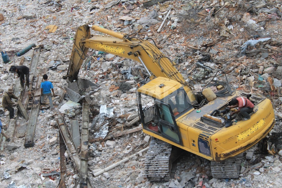 철거,폐허,포크레인,고철,재활용,demolition,산업,industry,industrial,건설업,건축업,construction industry