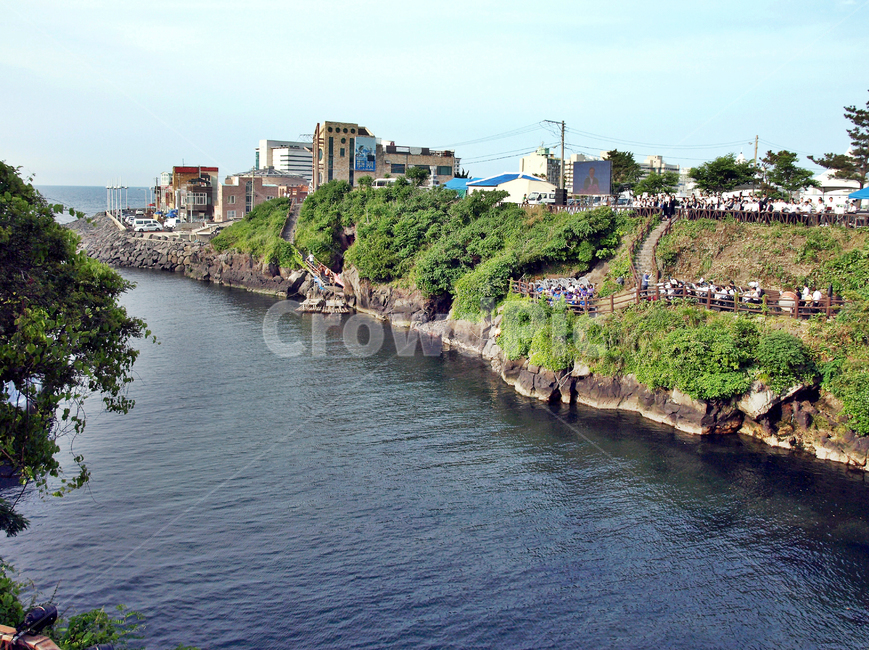 용연,관광지,명소,올레17코스,올레길,제주,바다,제주도,jeju,jeju island,시골,마을,풍경,landscape,country,rural,town,사람들,대중,군중,other people,crowd,water,물,outdoors,옥외,nature,자연