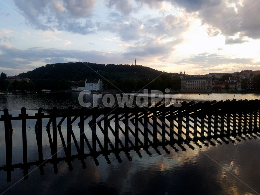 프라하,풍경,배경,강,구름,야경,도시,풍경,city,landscape,해외,외국,세계,foreign,oversea,world,세계도시풍경,해외도시풍경,외국도시풍경,world cityscape,water,물,waterfront,워터 프론트,nature,자연,outdoors,옥외
