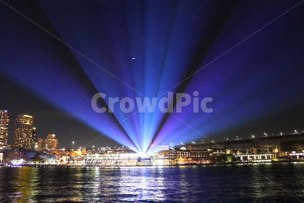 레이저,레이져,레이저쇼,레이죠쇼,불빛,비비드,비비드축제,laser,vivid,lasershow,light,lighting,조명,빛,야경,밤,풍경,nightscape,night,landscape,도시,city,해외,외국,세계,foreign,oversea,world,세계도시풍경,해외도시풍경,외국도시풍경,world cityscape