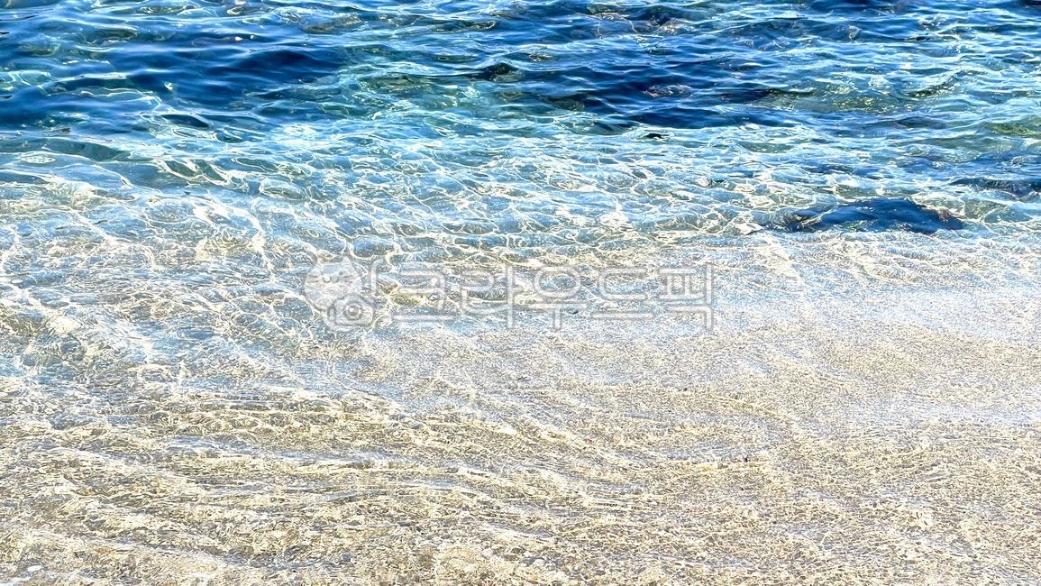 바다,ocean,파란색,자연,투명한바다,투명,cleanwater,sea,바닷가,물,바닷물,윤슬,nature,outdoors,파도,waves,beach