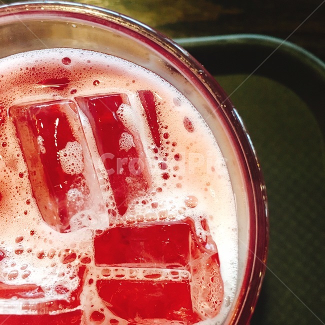 얼음,에이드,석류에이드,음료,거품,beverage,마실것,drink,food,카페,카페투어,일상