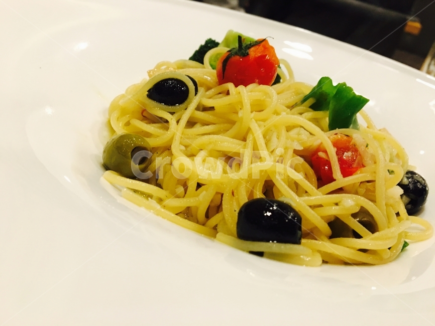파스타,스파게티,알리오올리오,레스토랑,양식,음식,식재료,요리,food,cook,meal,dishes,food reserves,면류,면요리,noodles,양식,서양음식,서양요리,western food,western dishes,western meal,western cook