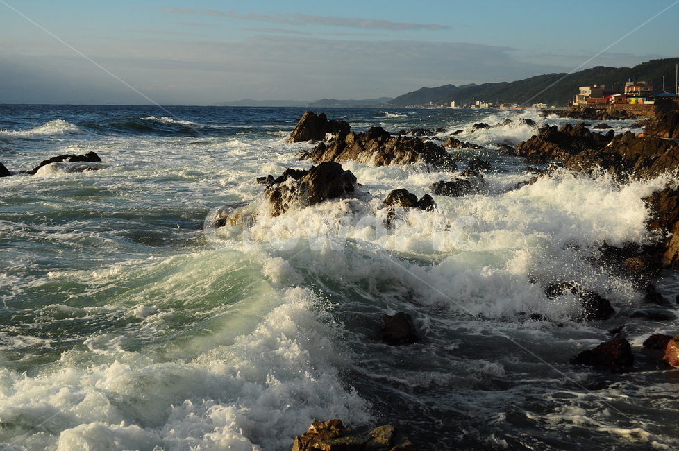 바다,파도,바위,해변,동해바다,자연,풍경,nature,landscape,outdoors,옥외,water,물,ocean,대양,sea,sea waves