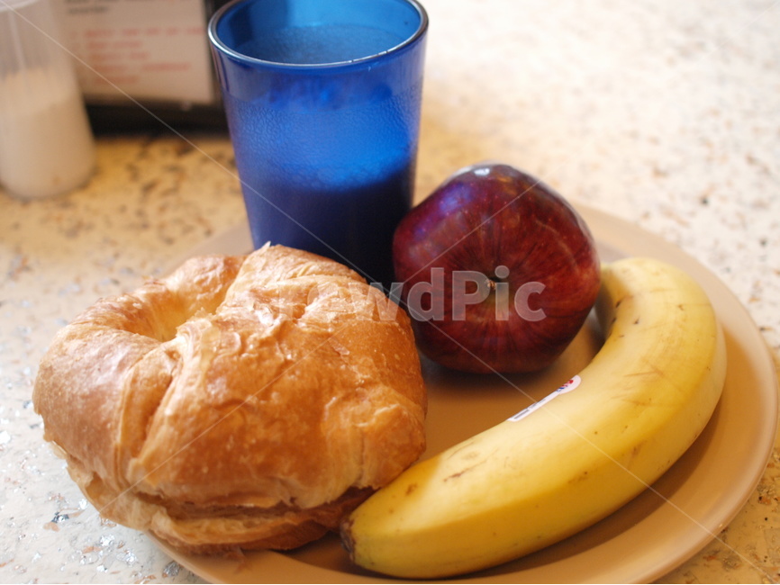 바나나,사과,조식,호텔,게스트하우스,모닝빵,아침,음식,식재료,요리,food,cook,meal,dishes,food reserves,빵,bread,과일,열매,fruit,아침식사,조식,브런치,breakfast,brunch