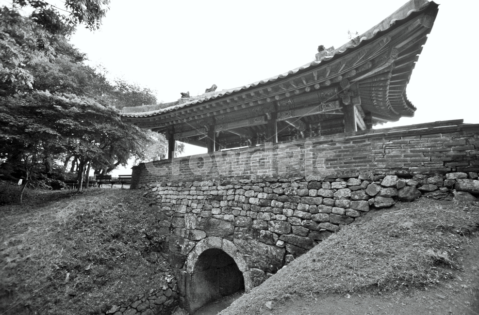 서문,전각,남한산성,성곽,산성,유적,청량산,조선시대,병자호란,인조,세계문화유산