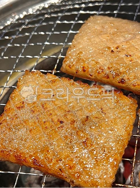 술자리,먹방,맛집,돼지껍데기,껍데기,술안주,요리,음식,food,기름진,맛있는,식당,cook,돼지,야식,먹부림,pork