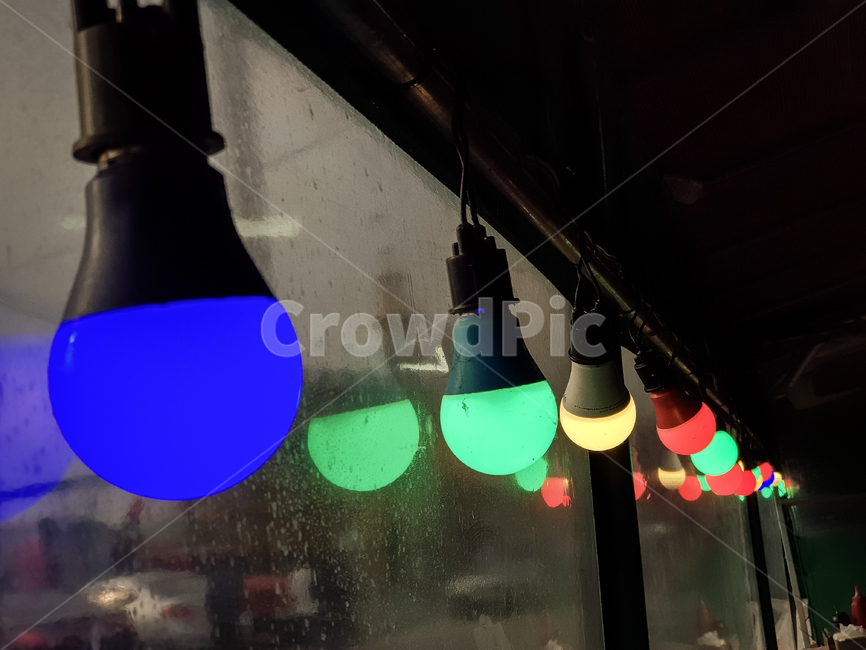 light,조명,포장마차,친구,추억,비오는날,흐린날,우울한날,빛,인테리어,알록달록,분위기,감성