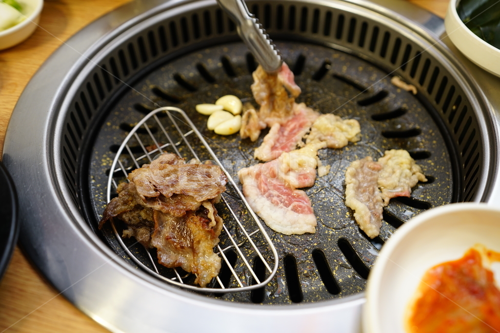 고기,차돌박이,육류,육식,안주,술안주,푸드,음식,안줏거리,안주거리,꼬기,구이,먹거리,술자리,한식,음식,식재료,요리,food,cook,meal,dishes,food reserves,육류,고기,meat