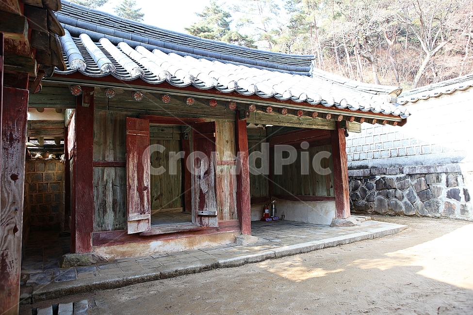 도산서원,한옥,한옥집,집,기와집,전통집,겨울,자연,풍경,옛날집,한국전통,한국문화,korean traditional,korean culture,건축물,건물외관,exterior,building,structure,architecture,construction