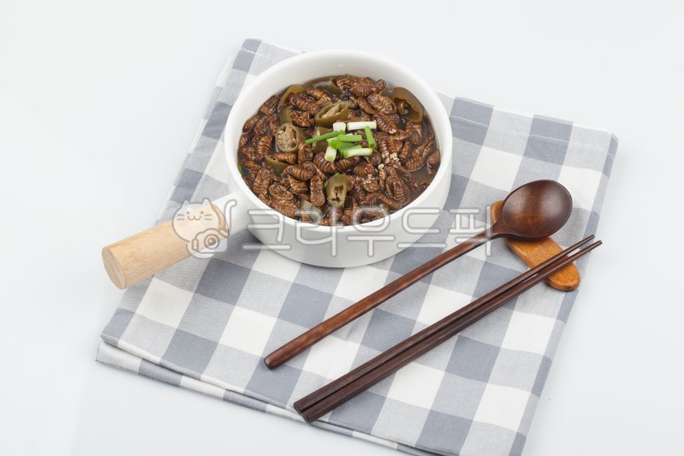 시장음식,뻔데기,번데기,영양식품,애벌래,길거리음식,음식,식재료,요리,cook,meal,dishes,food,reserves